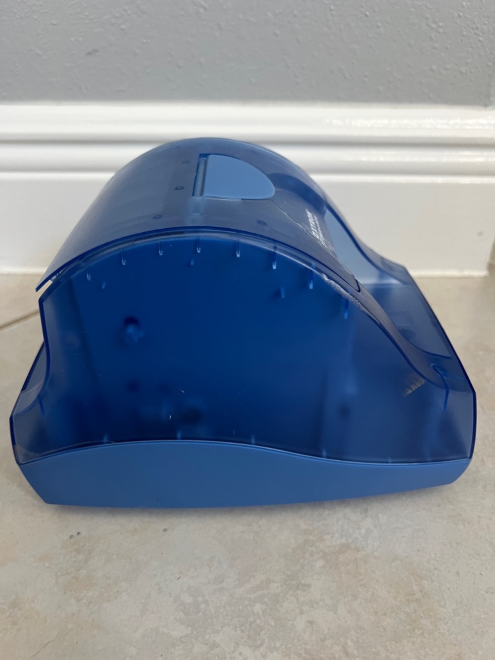 Xyron 2.5" Create-A-Sticker Machine - Blue - Picture 4 of 6
